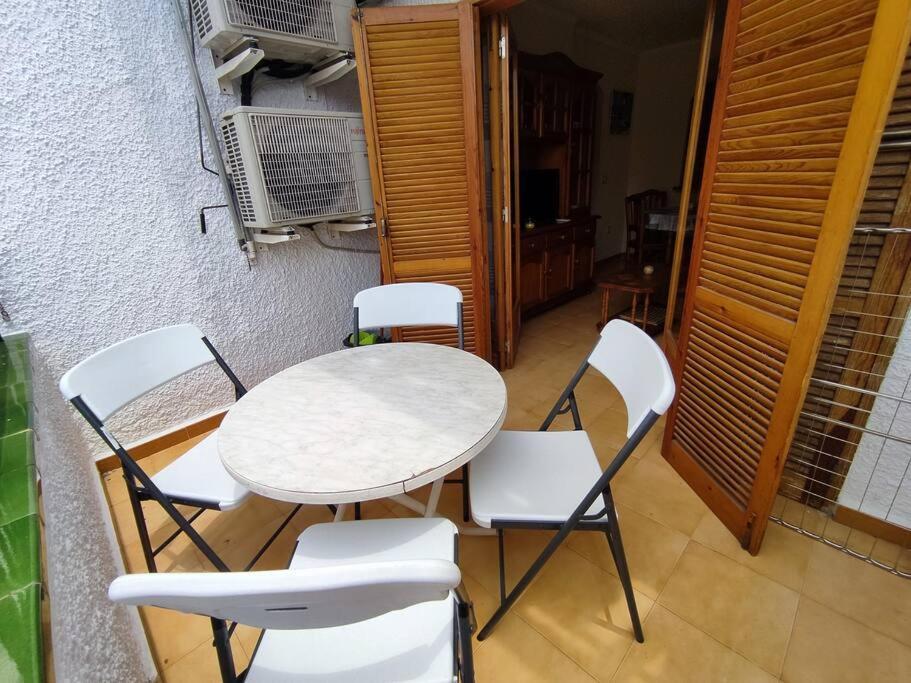 Apartamento Comodo A 300 Metros De La Playa Santa Pola Eksteriør bilde