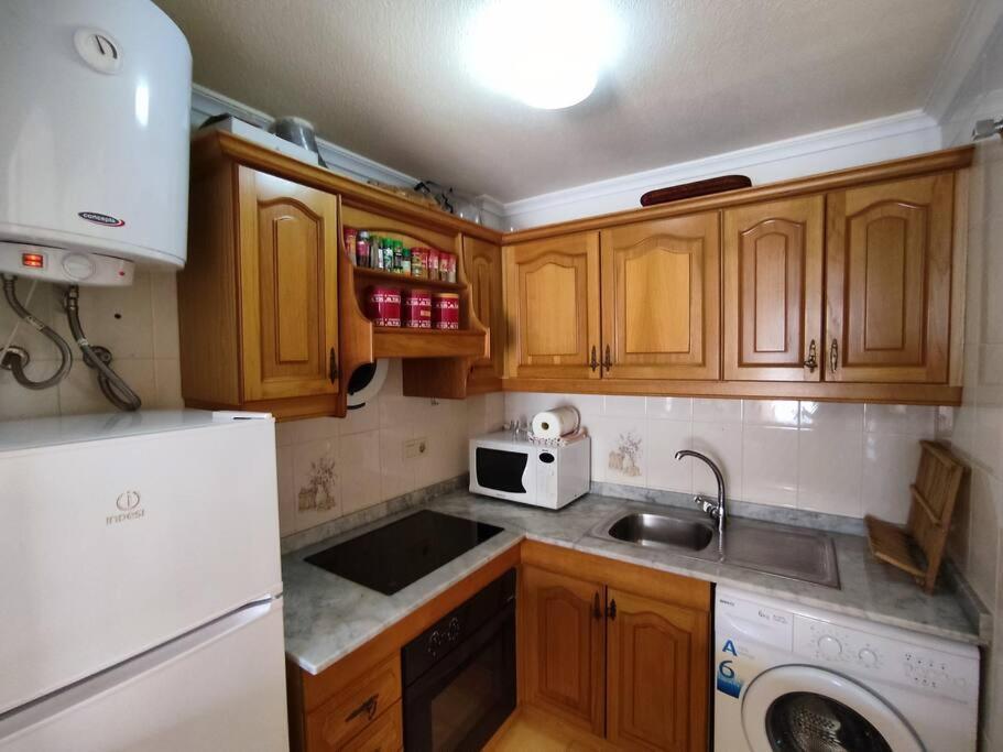 Apartamento Comodo A 300 Metros De La Playa Santa Pola Eksteriør bilde