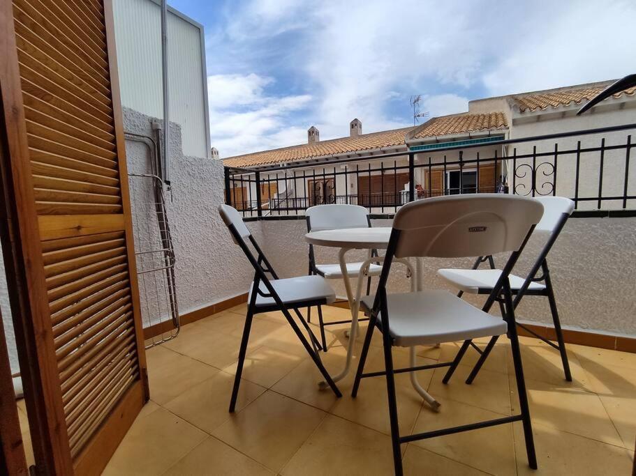 Apartamento Comodo A 300 Metros De La Playa Santa Pola Eksteriør bilde