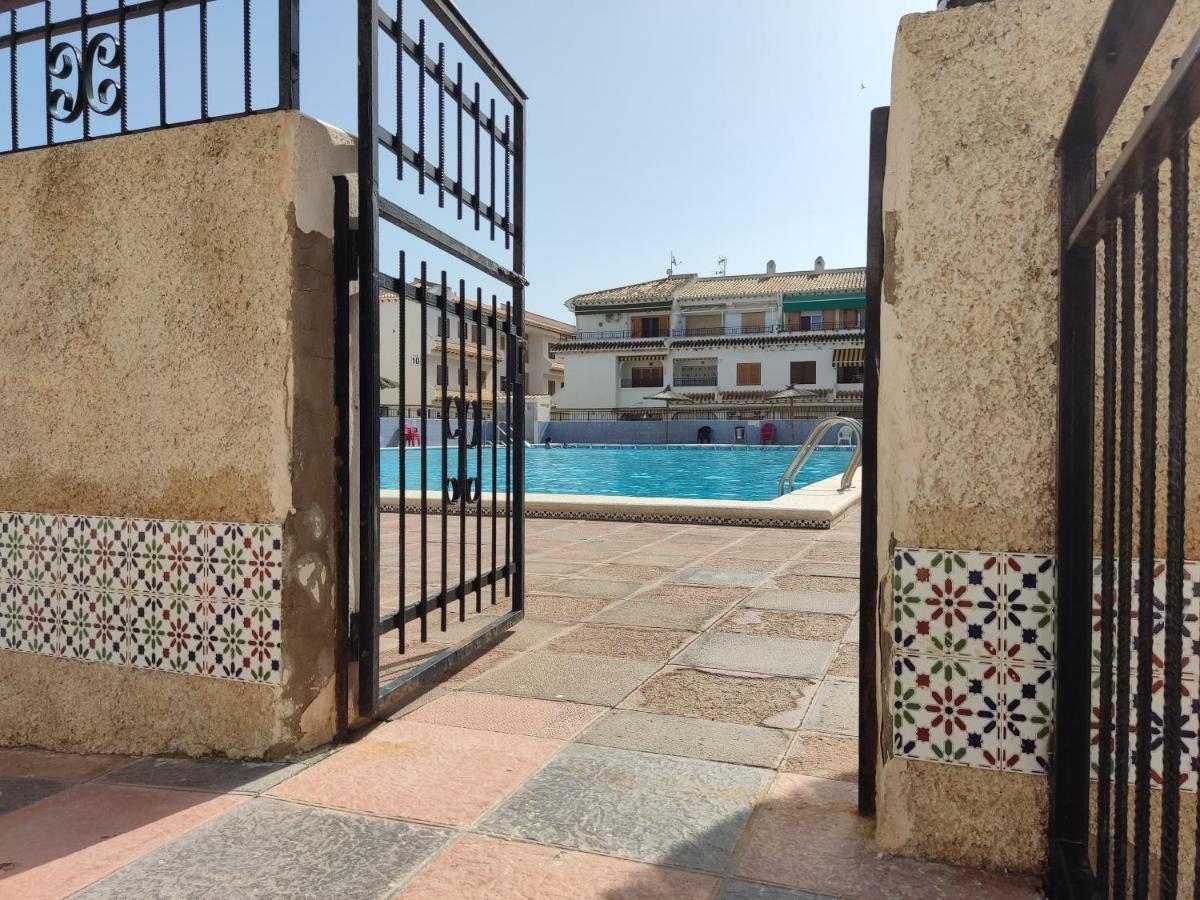 Apartamento Comodo A 300 Metros De La Playa Santa Pola Eksteriør bilde